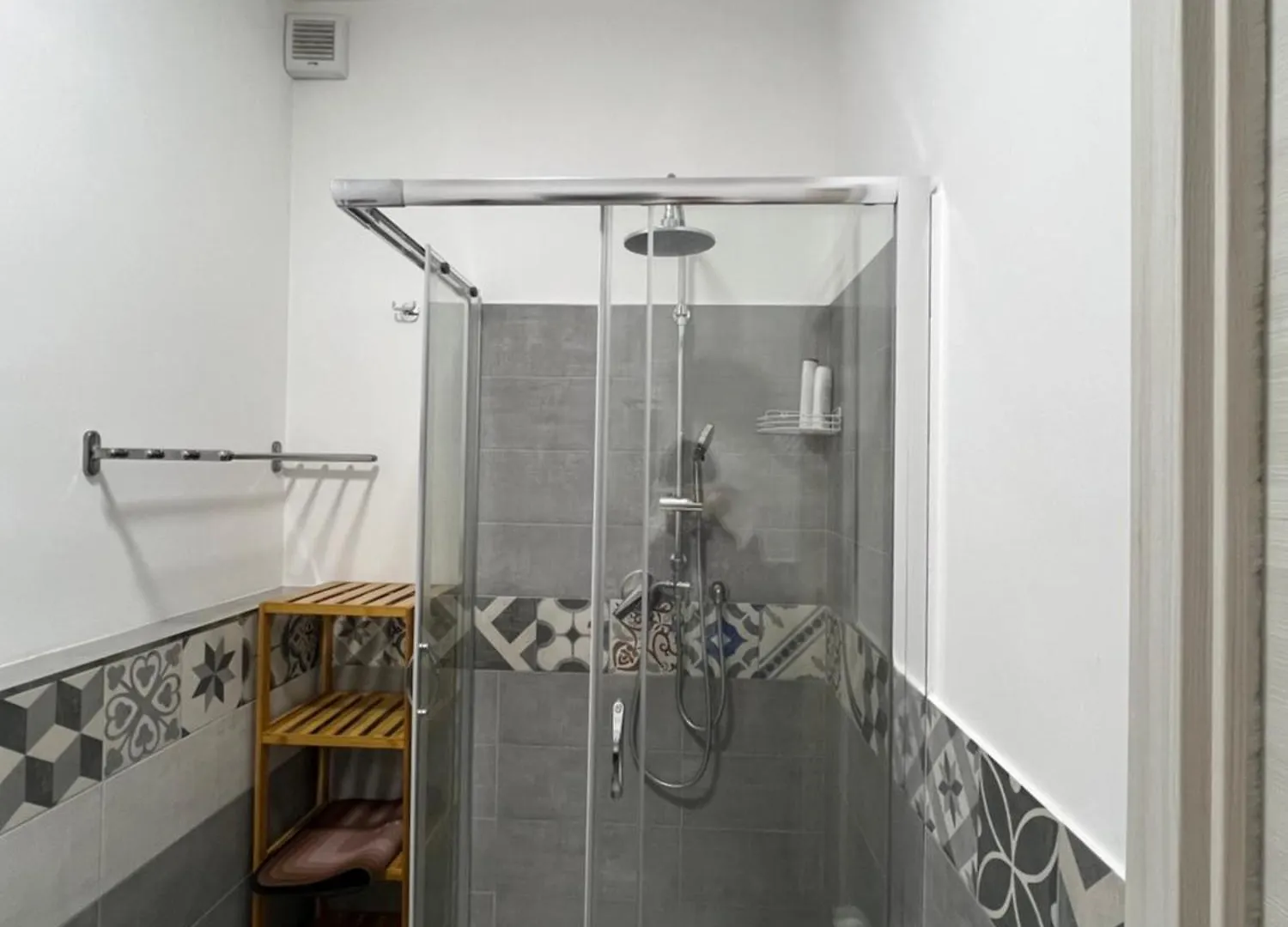 Cesare Rooms Palermo Bed & Breakfast
